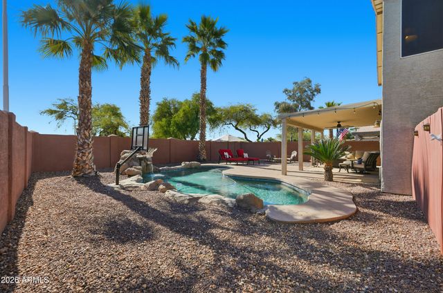 821 E KESLER Lane, Chandler, AZ 85225