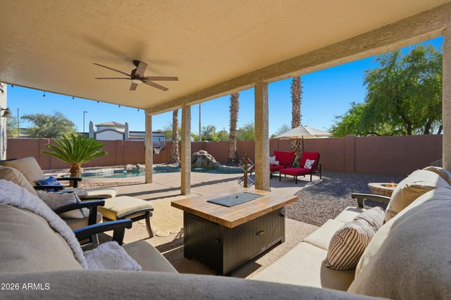 821 E KESLER Lane, Chandler, AZ 85225