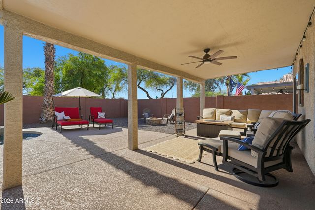 821 E KESLER Lane, Chandler, AZ 85225