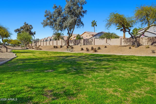 821 E KESLER Lane, Chandler, AZ 85225