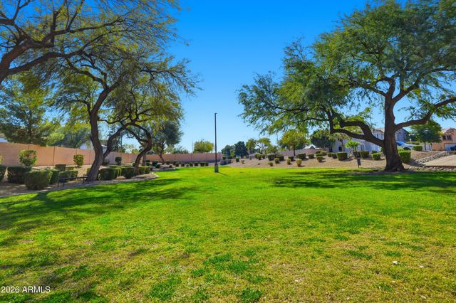 821 E KESLER Lane, Chandler, AZ 85225