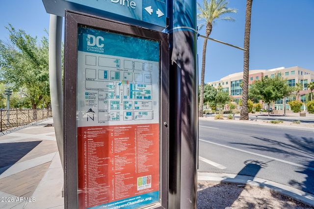 821 E KESLER Lane, Chandler, AZ 85225