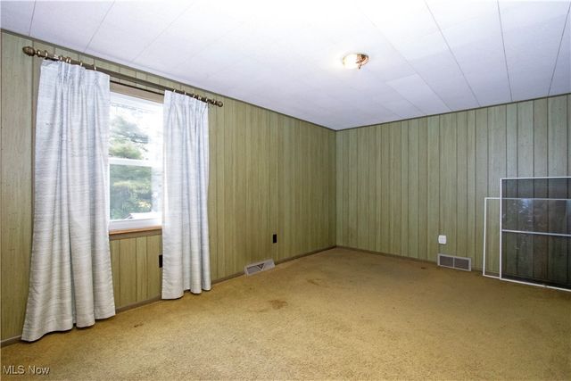 109 W Sunset Drive, Rittman, OH 44270