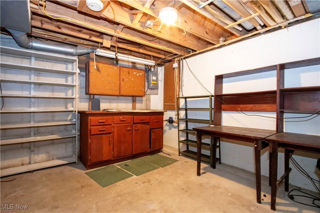 109 W Sunset Drive, Rittman, OH 44270