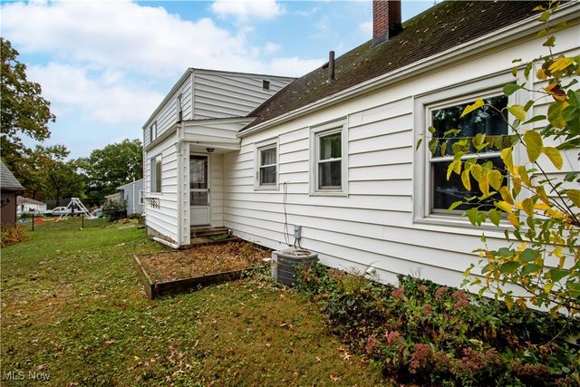 109 W Sunset Drive, Rittman, OH 44270