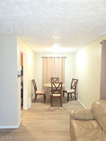 21711 S Lake Shore Boulevard, Euclid, OH 44123