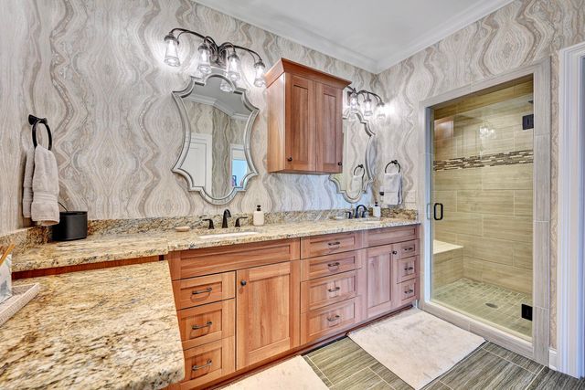 1210 Shavano Drive, Covington, KY 41011