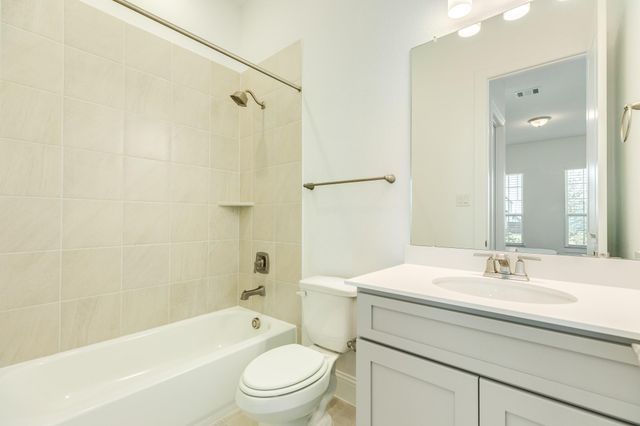 5202 Wolf Creek Court, Manvel, TX 77578