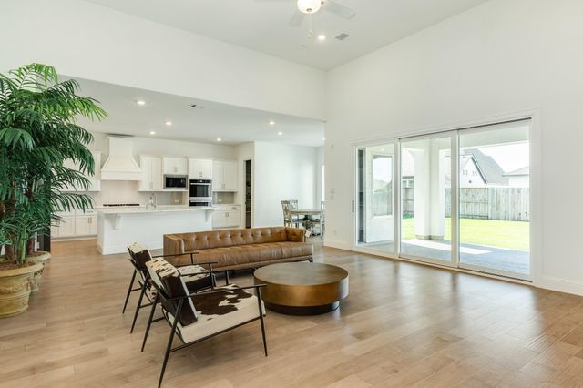 5202 Wolf Creek Court, Manvel, TX 77578