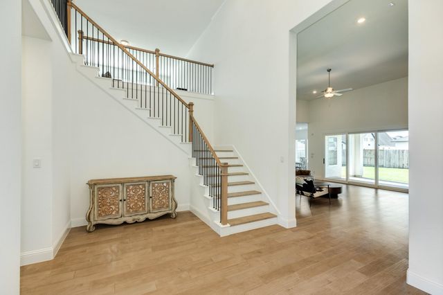 5202 Wolf Creek Court, Manvel, TX 77578