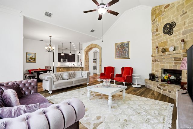 3023 spider lily, San Antonio, TX 78258