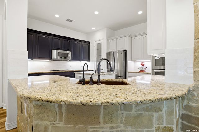 3023 spider lily, San Antonio, TX 78258