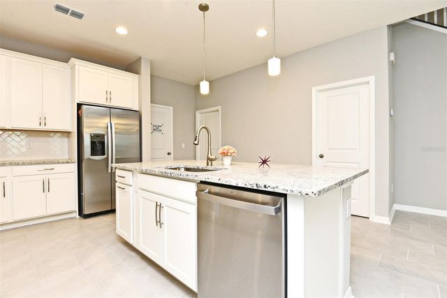 607 CHEVAL LANE, Debary, FL 32713