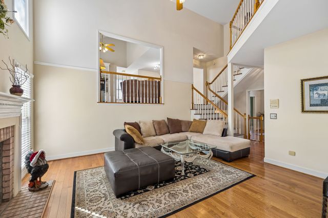 1077 Beech Tree Ln, Brentwood, TN 37027