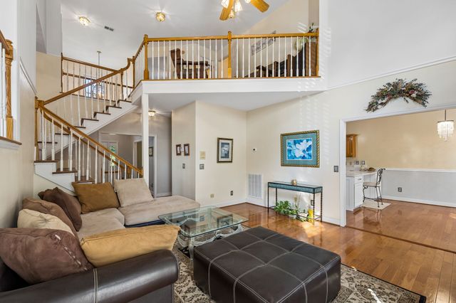 1077 Beech Tree Ln, Brentwood, TN 37027