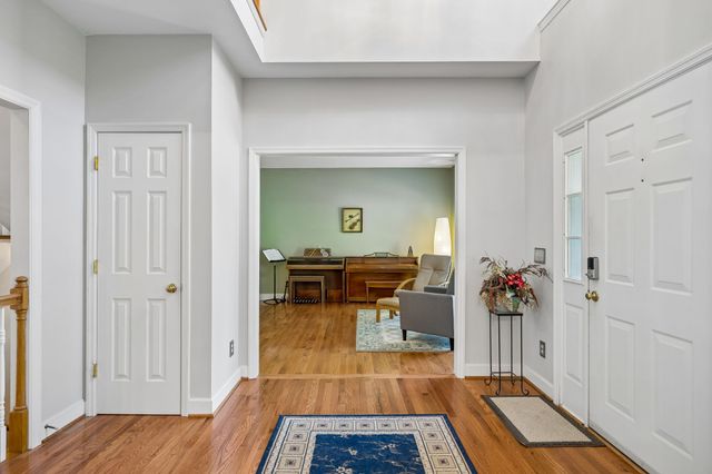 1077 Beech Tree Ln, Brentwood, TN 37027