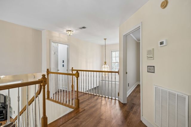 1077 Beech Tree Ln, Brentwood, TN 37027