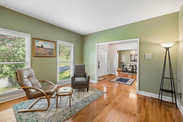 1077 Beech Tree Ln, Brentwood, TN 37027
