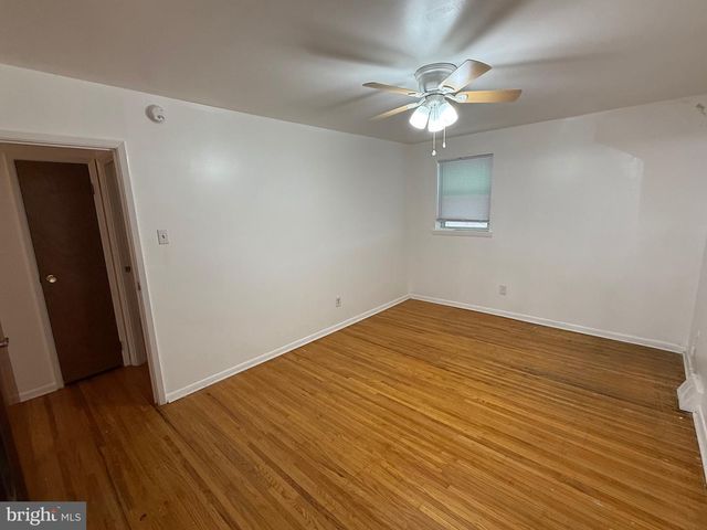 8835 E ROOSEVELT BLVD, Philadelphia, PA 19152