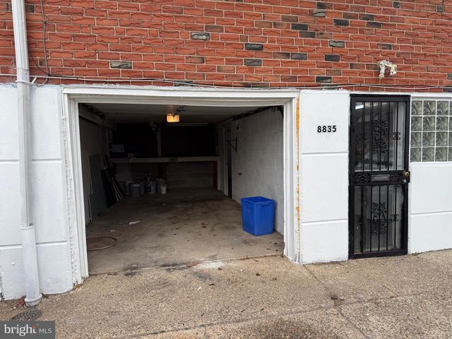 8835 E ROOSEVELT BLVD, Philadelphia, PA 19152