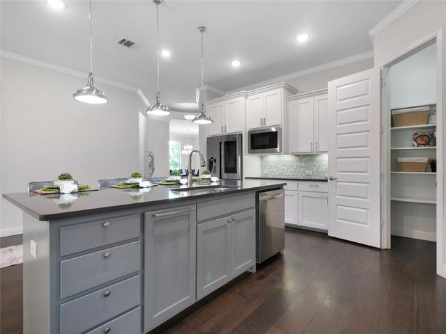 7617 Redondo Drive, Rowlett, TX 75088