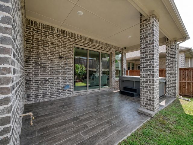 7617 Redondo Drive, Rowlett, TX 75088