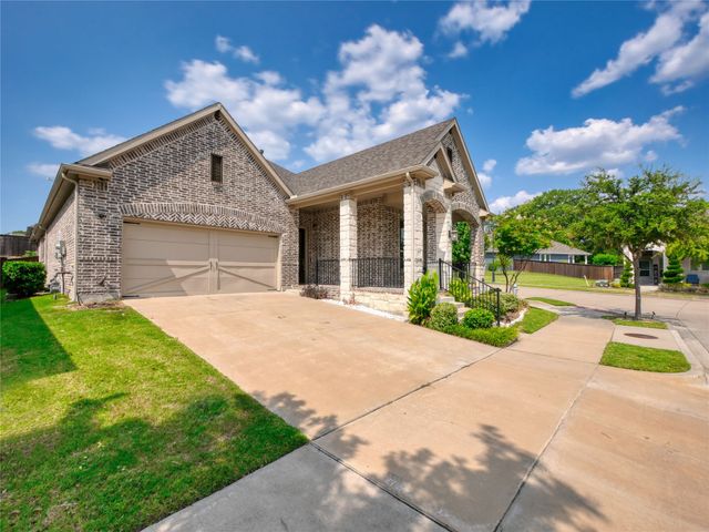 7617 Redondo Drive, Rowlett, TX 75088