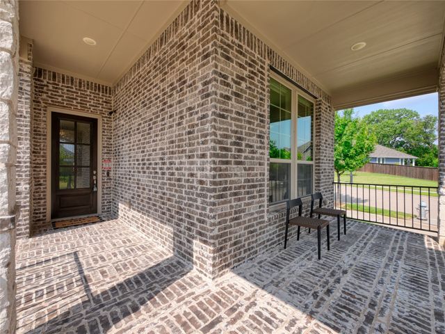 7617 Redondo Drive, Rowlett, TX 75088