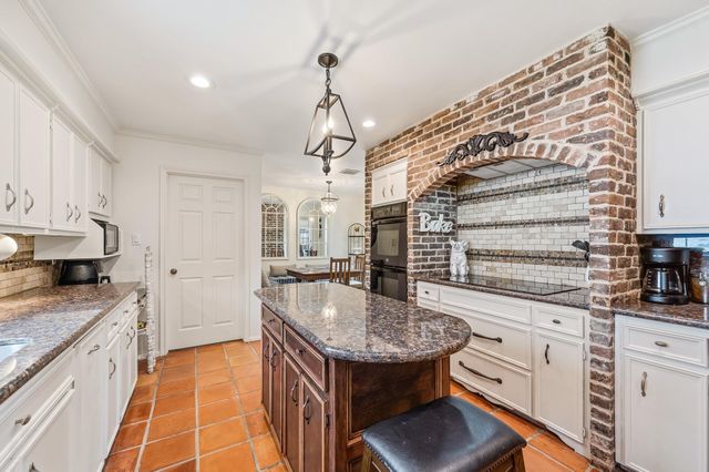 11619 Cherryknoll Drive, Houston, TX 77077