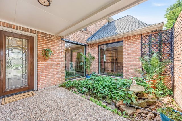 11619 Cherryknoll Drive, Houston, TX 77077