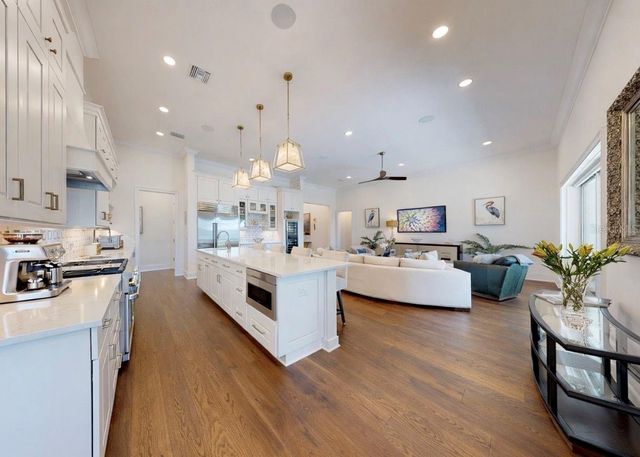 716 PINCKNEY DRIVE, Apollo Beach, FL 33572