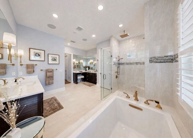 716 PINCKNEY DRIVE, Apollo Beach, FL 33572