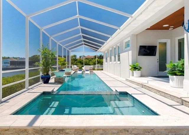 716 PINCKNEY DRIVE, Apollo Beach, FL 33572