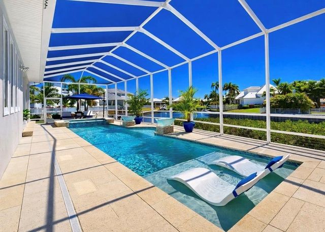 716 PINCKNEY DRIVE, Apollo Beach, FL 33572