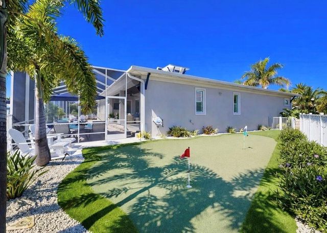 716 PINCKNEY DRIVE, Apollo Beach, FL 33572