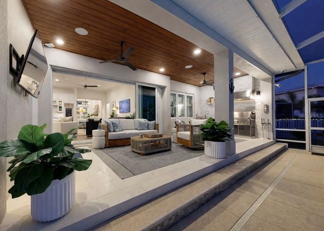 716 PINCKNEY DRIVE, Apollo Beach, FL 33572