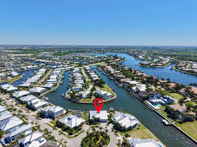 716 PINCKNEY DRIVE, Apollo Beach, FL 33572