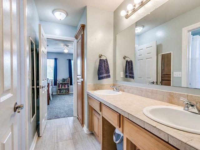 524 Celtic Court, Edmond, OK 73025