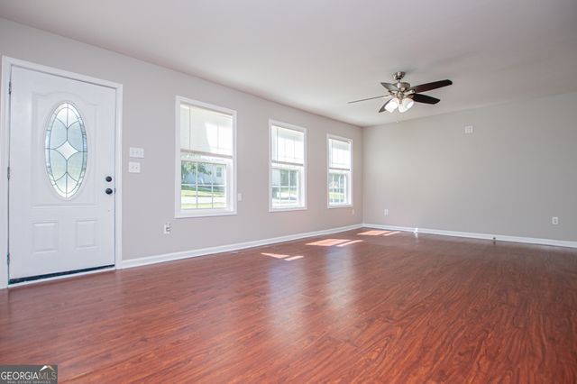 421 Georgia Avenue N, Bremen, GA 30110