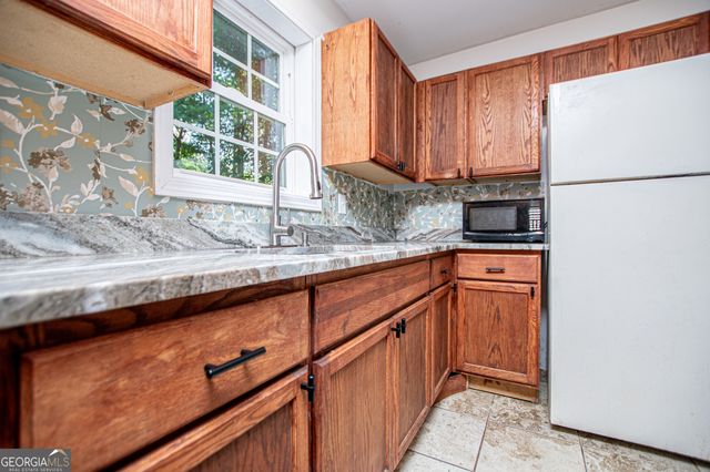421 Georgia Avenue N, Bremen, GA 30110