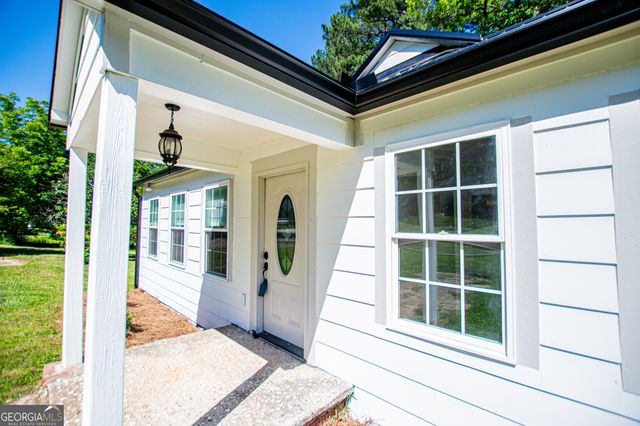 421 Georgia Avenue N, Bremen, GA 30110