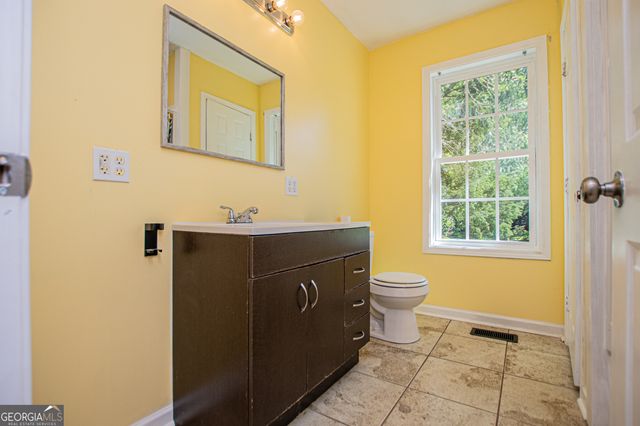 421 Georgia Avenue N, Bremen, GA 30110