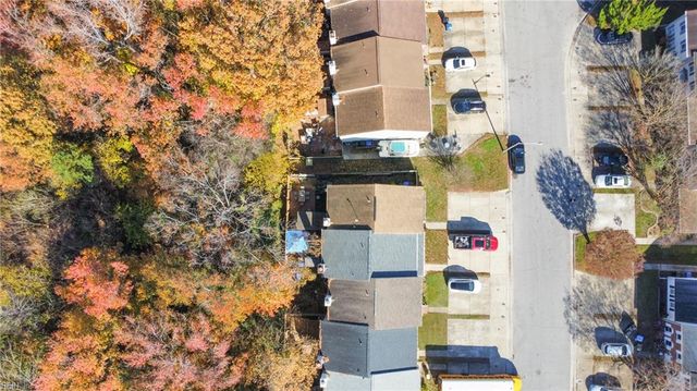 221 Mannings LN, Virginia Beach, VA 23462