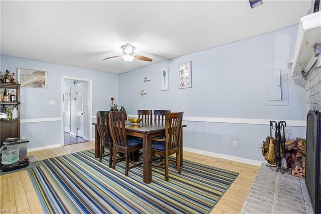 221 Mannings LN, Virginia Beach, VA 23462