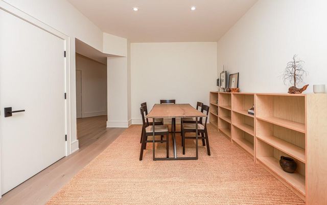 2840 Peachtree Road 407, Atlanta, GA 30305