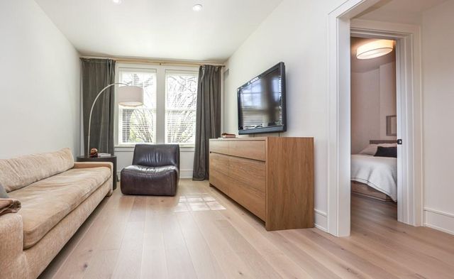 2840 Peachtree Road 407, Atlanta, GA 30305