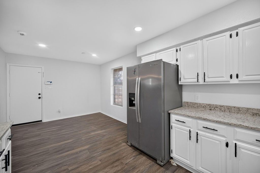1715 Jenkins Lane, Glenn Heights, TX 75154 — photo 5