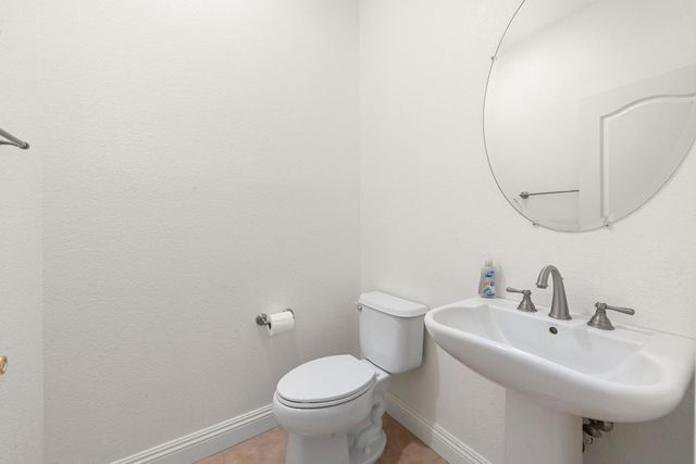 4204 Silver Water Way, Rancho Cordova, CA 95742