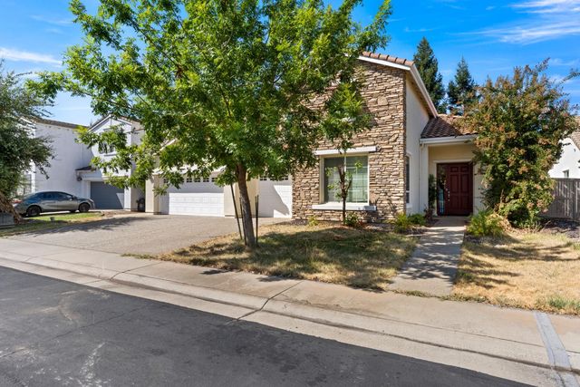 4204 Silver Water Way, Rancho Cordova, CA 95742