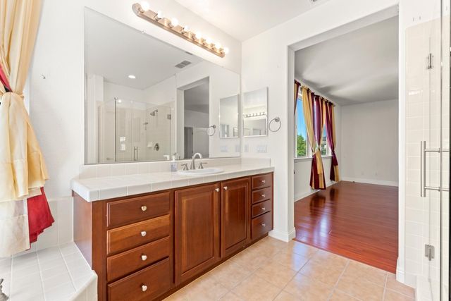 4204 Silver Water Way, Rancho Cordova, CA 95742